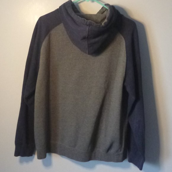 Women's Generic Hoodie - Picture 4 of 6